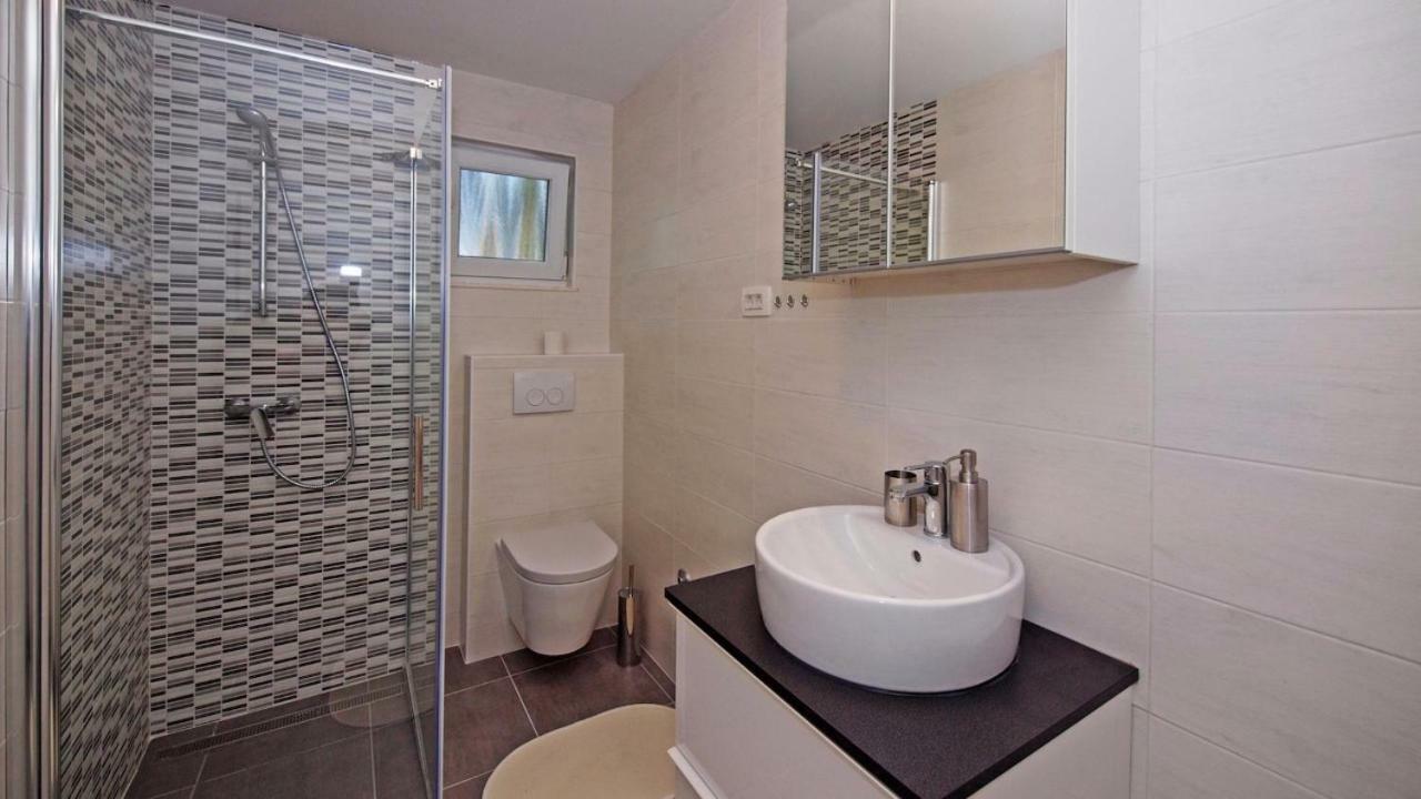 וודיצה Apartments Mare מראה חיצוני תמונה